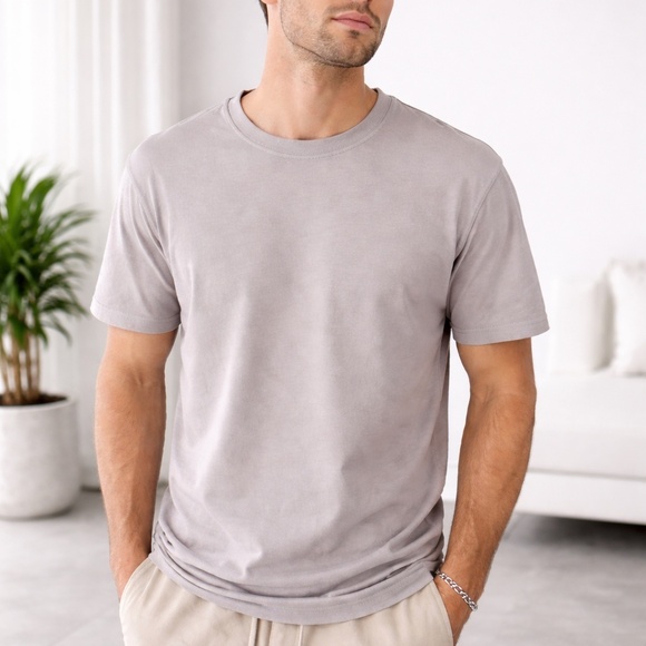 Men’s Luxe Gray Athletic Tee-Gym to Street Essential - Picture 3 of 4